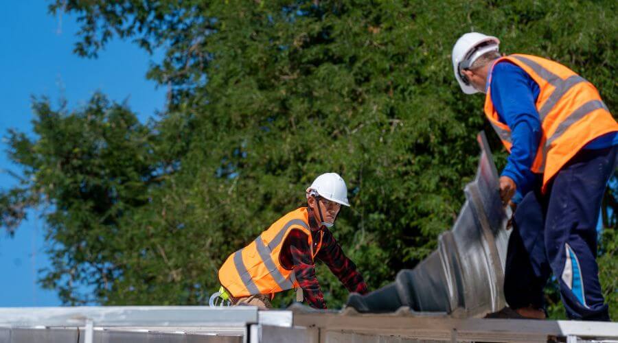 Professional residential roofers in Fairmont, NE